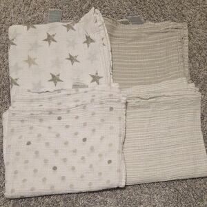 aden + anais Essentials White and Gray Plush Blanket